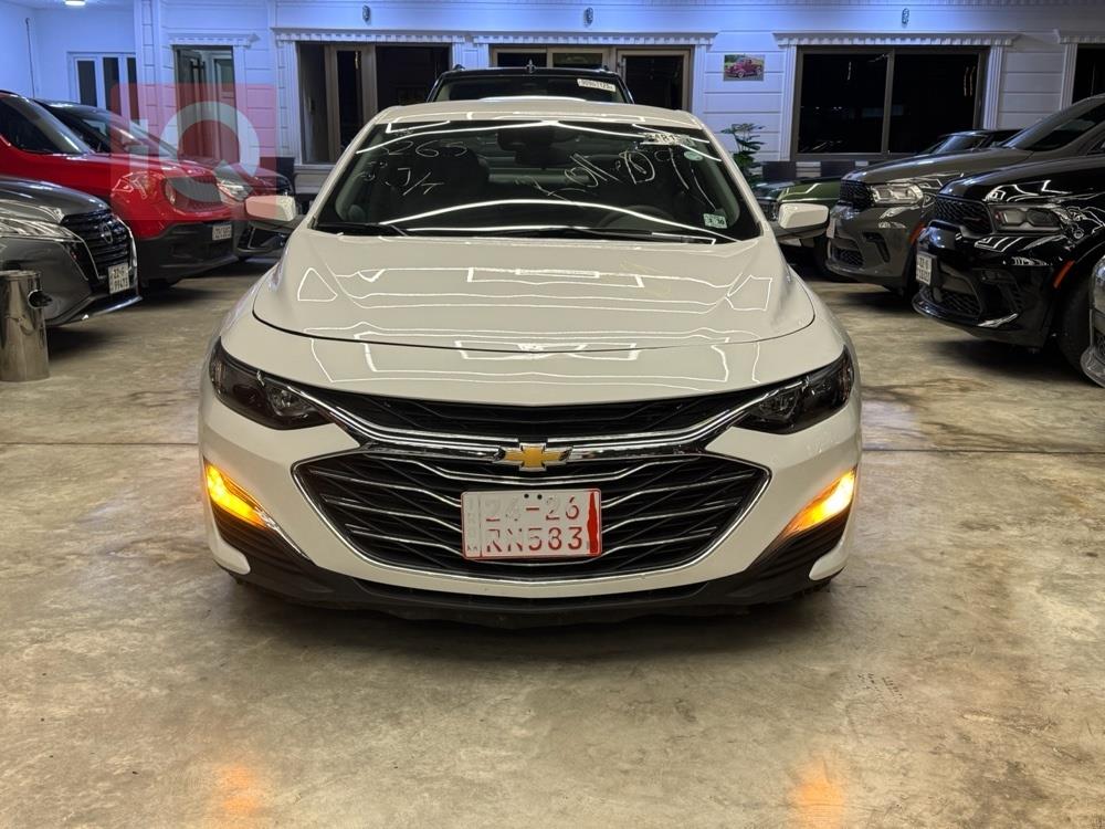 https://cdn.iqcars.io72b9dc1f-56e7-4017-afc3-2ff30857c8a3_2.jpg
